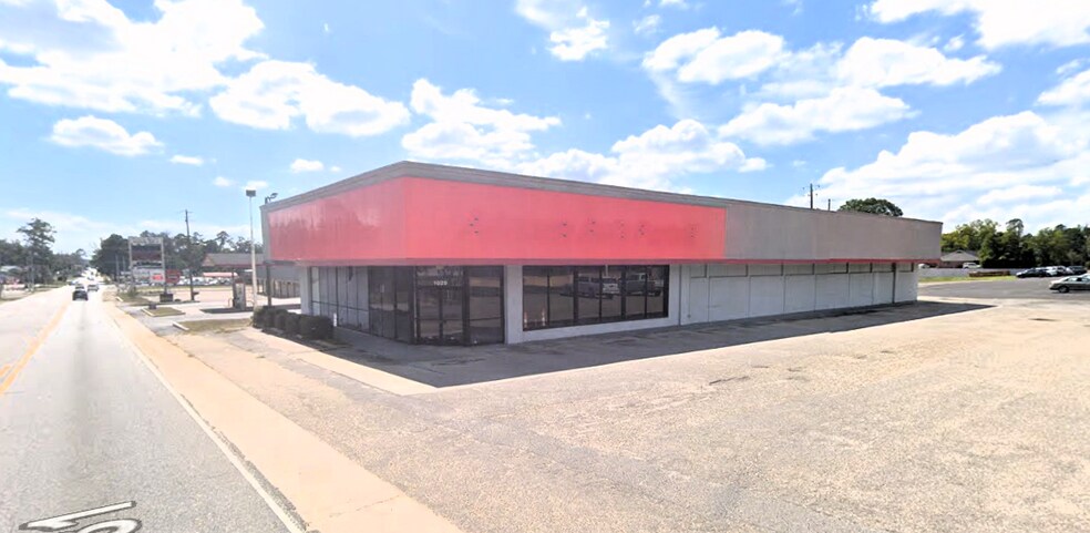 Primary Photo Of 1029 Douglas Ave, Brewton General Retail For Lease