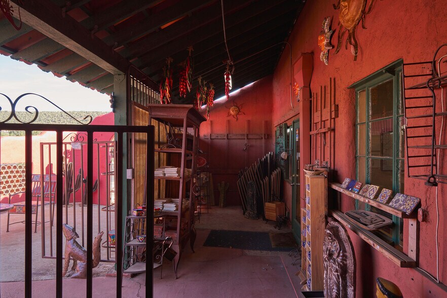 More Photos Of 1670 W Highway 89A, Sedona Storefront Retail Office For Sale