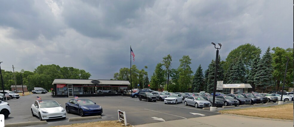 More Photos Of 50111 Van Dyke Ave, Shelby Township Warehouse For Lease