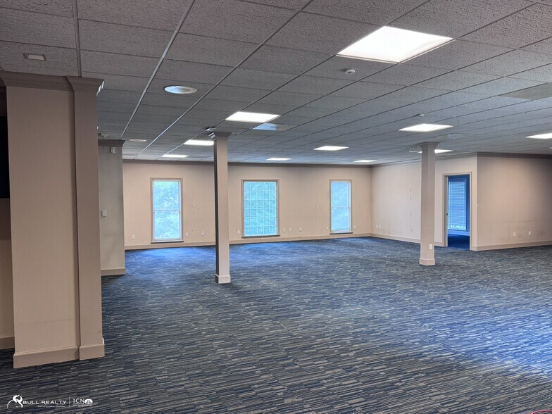 More Photos Of 3495 Holcomb Bridge Rd, Peachtree Corners Office For Sale