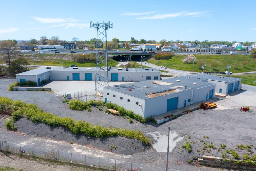 More Photos Of 487 Allens, Providence Land For Lease