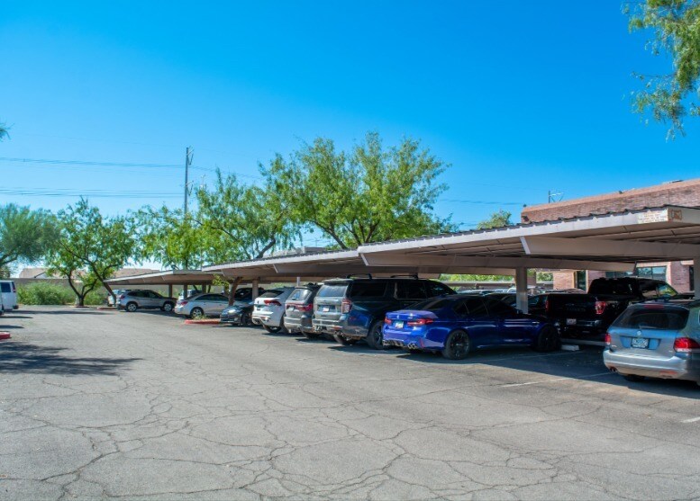 More Photos Of 459 N Gilbert Rd, Gilbert Unknown For Lease