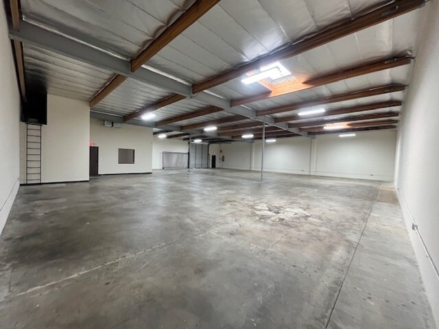 More Photos Of 12343-12357 Rush St, South El Monte Warehouse For Lease
