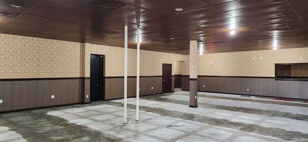 More Photos Of 4405 S US Highway 1, Fort Pierce Auto Dealership For Lease