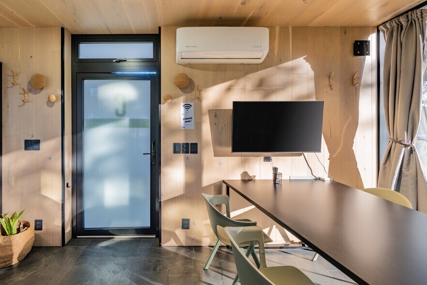 More Photos Of 24405 Wilderness Oak, San Antonio Sports And Entertainment For Sale