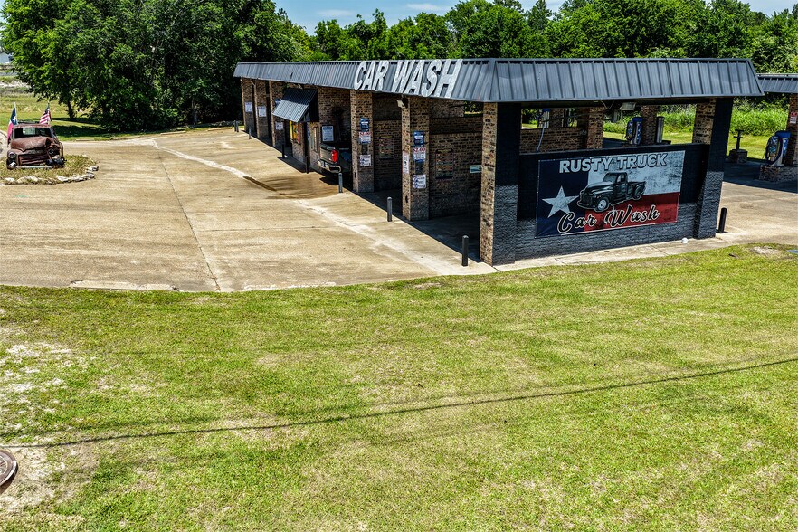 More Photos Of 1902 American Legion dr, Huntsville Specialty For Sale