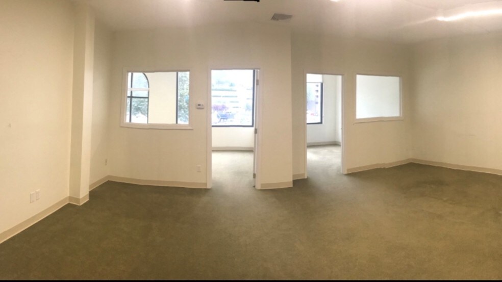 More Photos Of 680 E Main St, Stamford Office For Lease