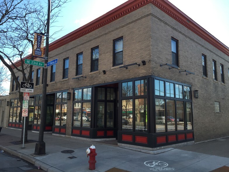 More Photos Of 2220-2226 N Central Ave, Saint Anthony Storefront Retail Office For Lease