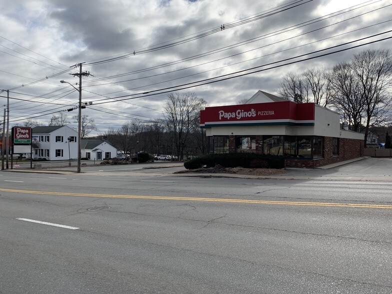 More Photos Of 205 E Main St, Marlborough Restaurant For Lease