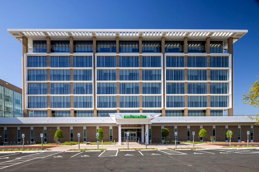 Primary Photo Of 1301 W 38th St, Austin Medical For Lease