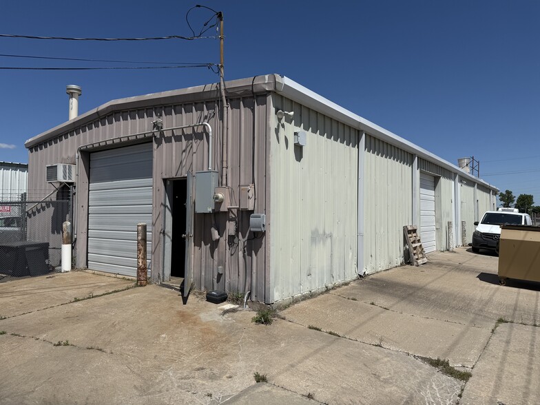 More Photos Of 8748 E 46th St, Tulsa Food Processing For Sale