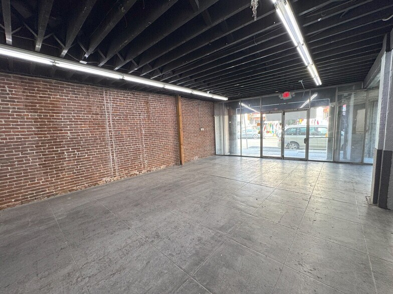 More Photos Of 822-824 Wall St, Los Angeles Storefront Retail Office For Lease