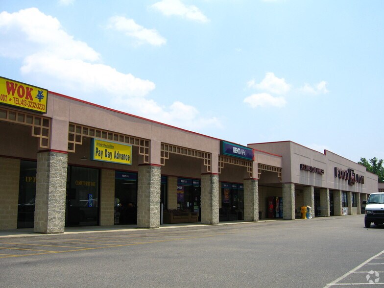 More Photos Of 350 N Cashua Dr, Florence General Retail For Lease