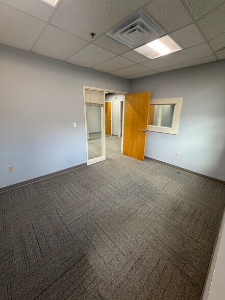 More Photos Of 220 Reservoir St, Needham Office For Lease