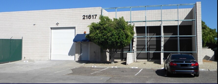 Primary Photo Of 21617 N 2nd Ave, Phoenix Warehouse For Lease