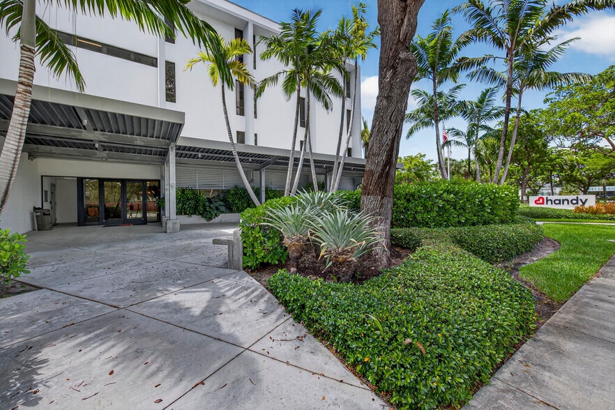 Primary Photo Of 2101 N Andrews Ave, Fort Lauderdale Office For Lease