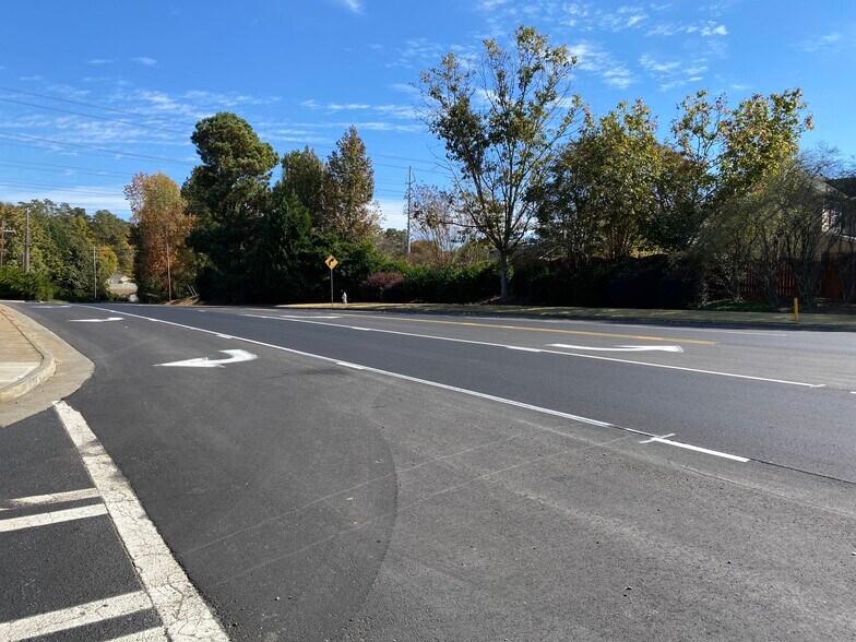 More Photos Of 5655 Lake Acworth Dr NW, Acworth Medical For Lease