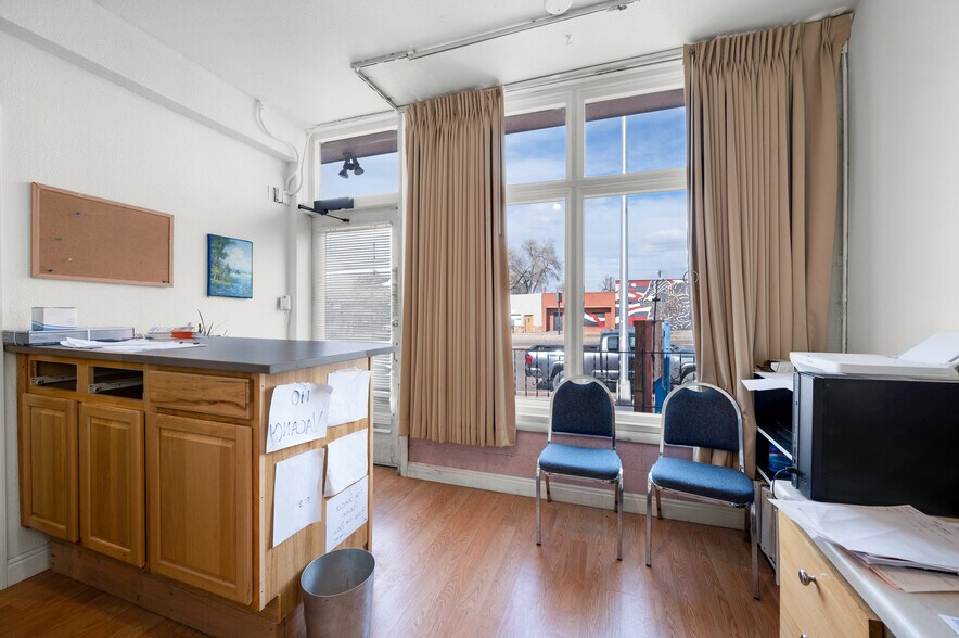 More Photos Of 2105 E Platte Ave, Colorado Springs Hotel For Sale