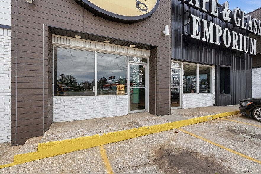 More Photos Of 1117-1123 US-412 Hwy, Siloam Springs Unknown For Lease