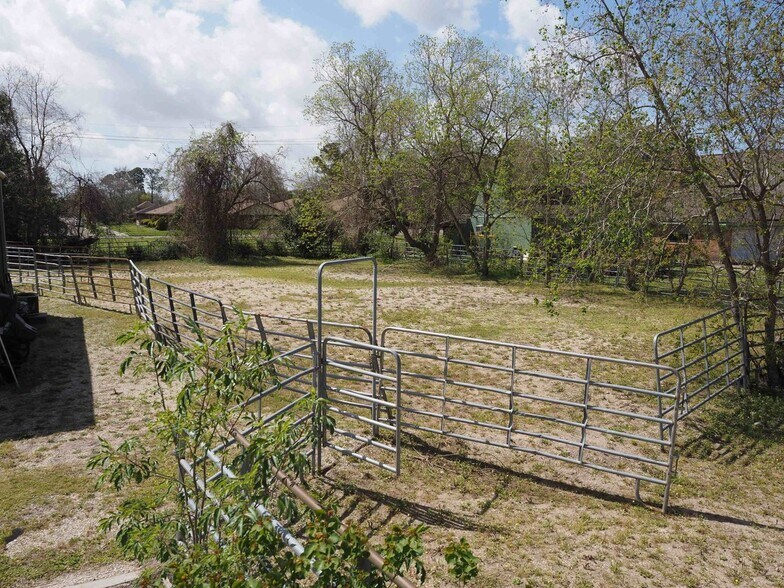 More Photos Of 1721 General Collins Ave, New Orleans Specialty For Sale