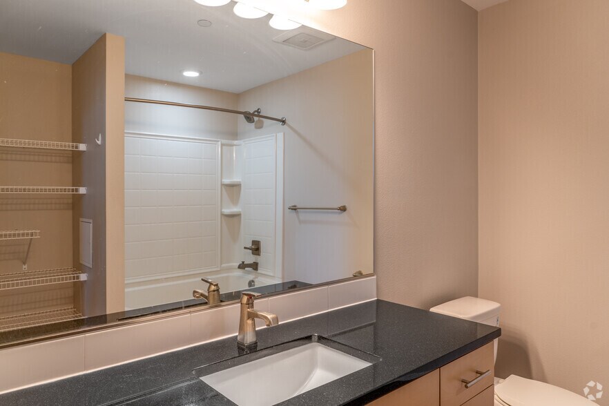 More Photos Of 1415 SE Pardee St, Portland Apartments For Sale