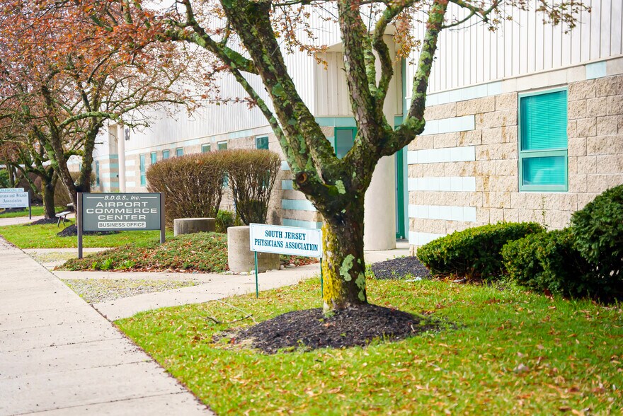 More Photos Of 1301 W Forest Grove Rd, Vineland Flex For Lease