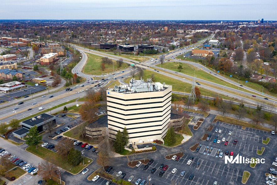 More Photos Of 771 Corporate Dr, Lexington Office For Lease