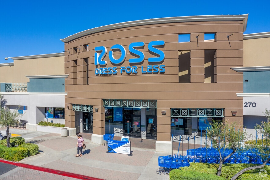 More Photos Of 214-294 Town Center Pky, Santee Unknown For Lease