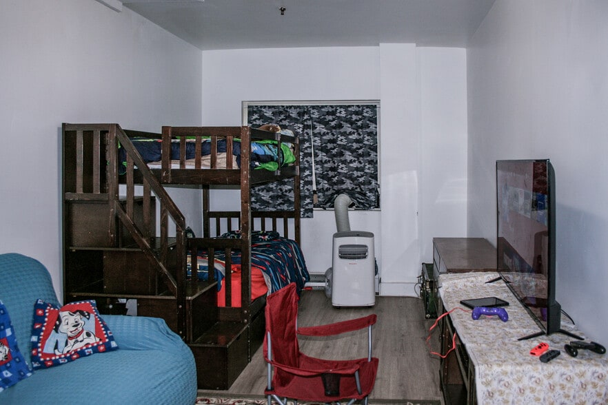 More Photos Of 41-43 Central St, Woodsville Apartments For Sale