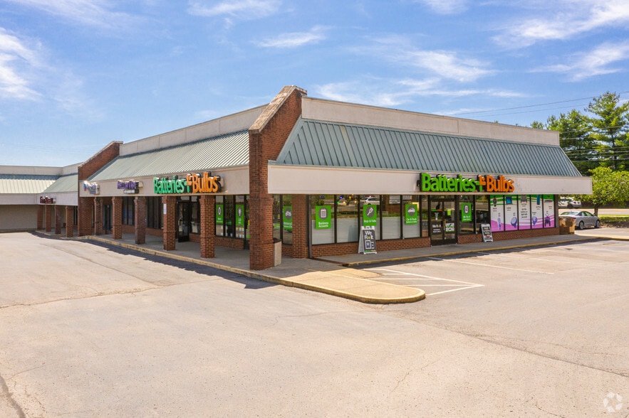 More Photos Of 2136-2196 Gallatin Pike N, Madison Storefront For Lease