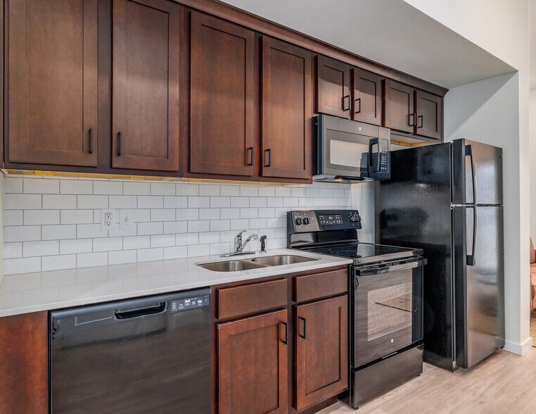 More Photos Of 1310 E Saint Louis St, Springfield Apartments For Sale