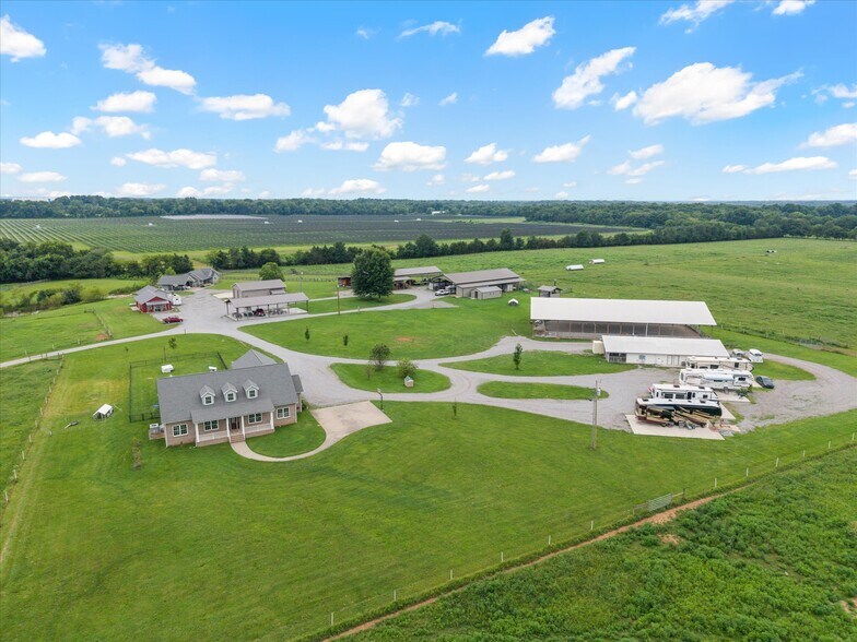 More Photos Of 221 Eady Rd, Shelbyville Land For Sale