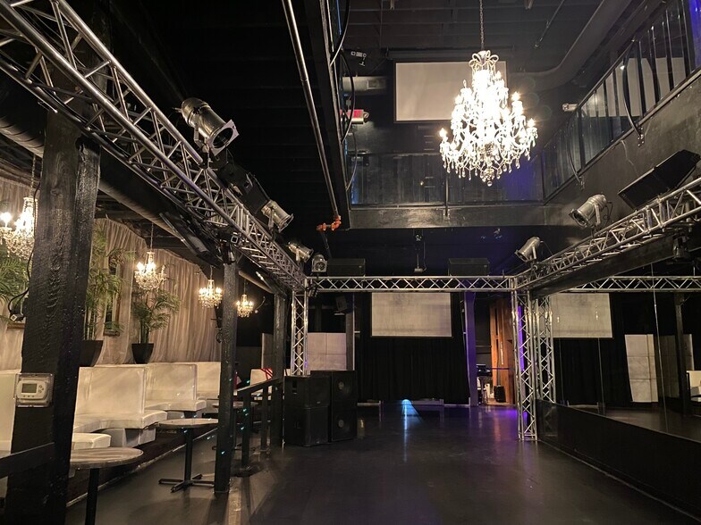 More Photos Of 311 S Patton Ave, Springfield Storefront For Sale