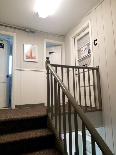 More Photos Of 7311 Highland St, Springfield Warehouse For Lease