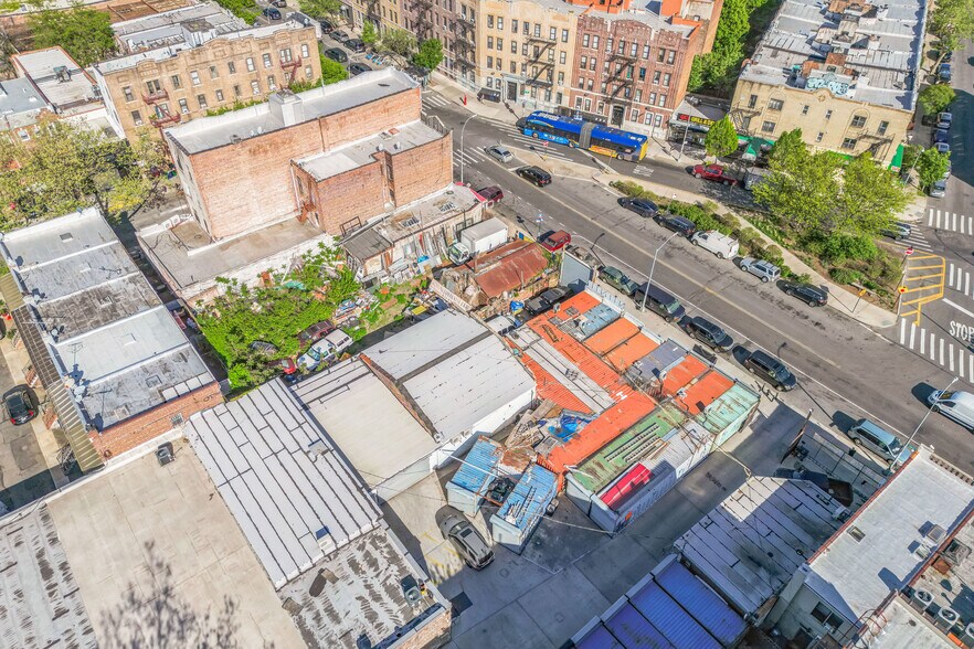 More Photos Of 35 Church Ave, Brooklyn Land For Sale
