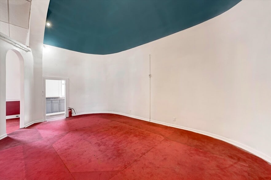 More Photos Of 2024 Gwynn Oak Ave, Baltimore Religious Facility For Sale