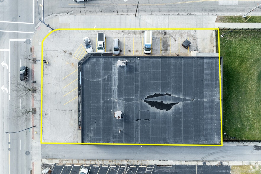 More Photos Of 315-319 E Market St, Akron General Retail For Sale