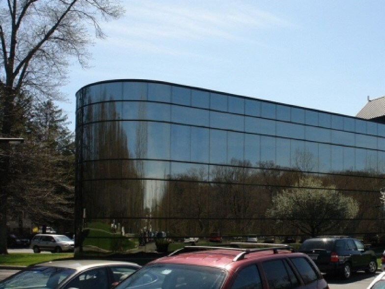 More Photos Of 103 Executive Dr, New Windsor Township Medical For Lease