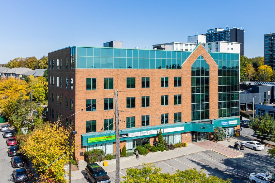 More Photos Of 595 Montreal Rd, Ottawa Medical For Lease