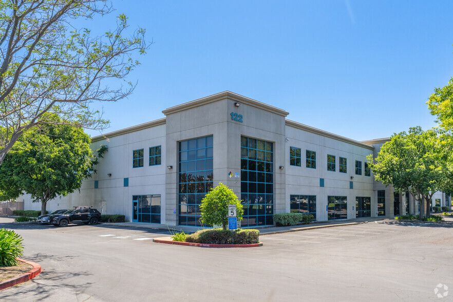 Primary Photo Of 122 Lindbergh Ave, Livermore Light Manufacturing For Sale