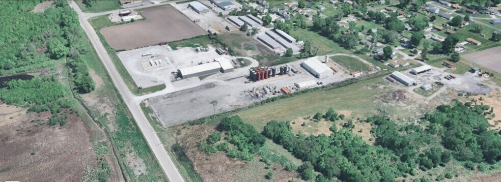 Primary Photo Of 7350 State Route 111, South Roxana Industrial For Sale