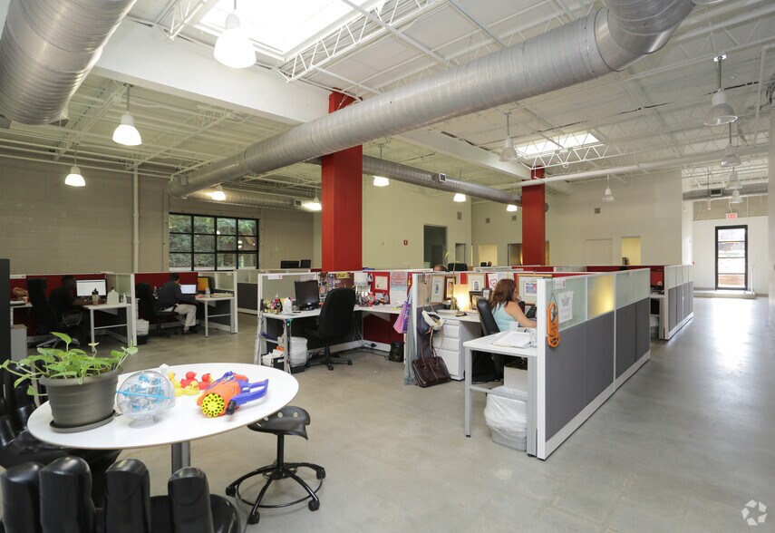More Photos Of 412 Plasters Ave NE, Atlanta Office For Lease