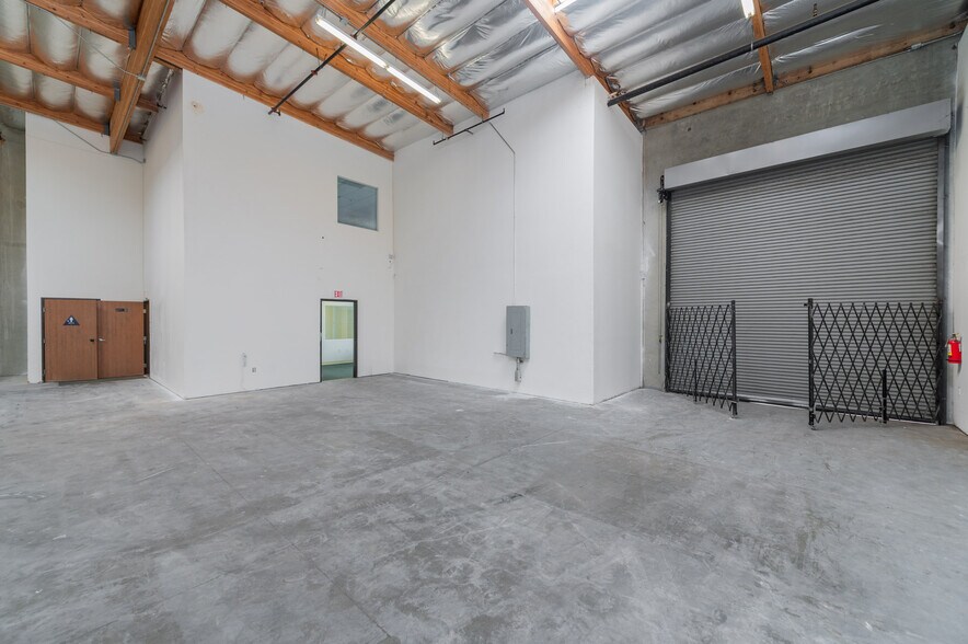 More Photos Of 12346 Valley Blvd, El Monte Warehouse For Sale