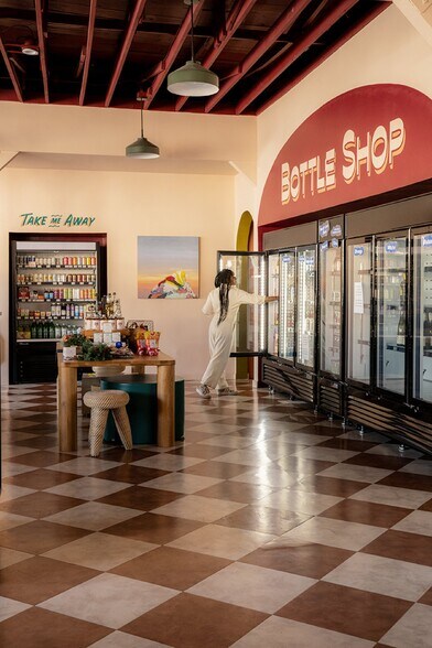 More Photos Of 224-228 N Avenue 50, Los Angeles Storefront For Lease