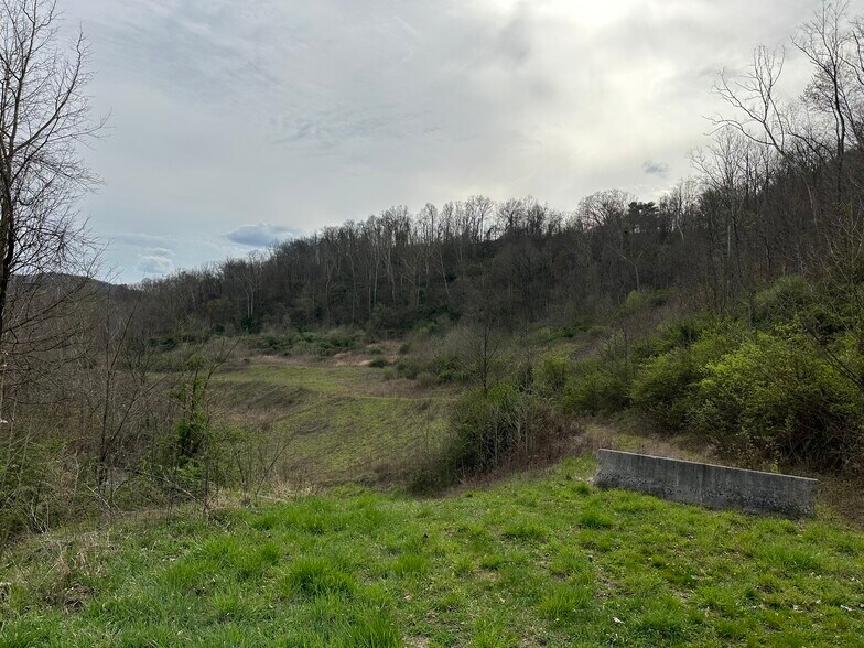 More Photos Of 0 South Dents Road Rd, Westover Land For Sale