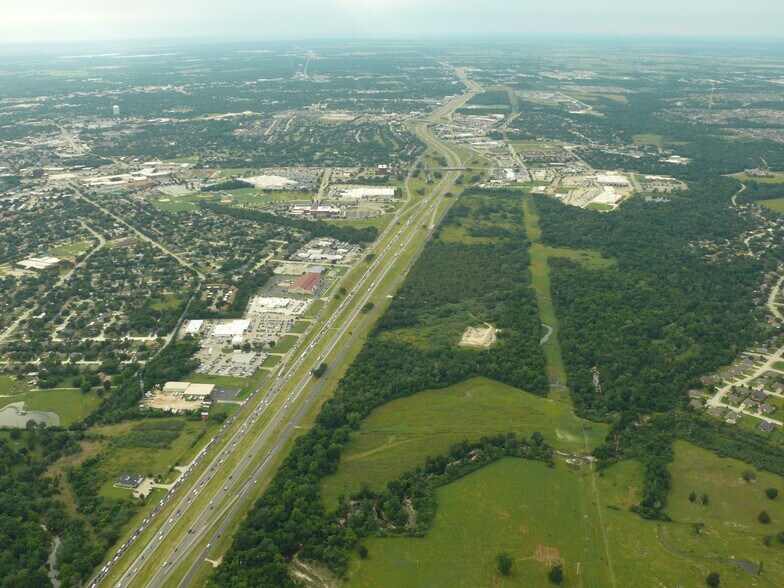 More Photos Of North Earl Rudder Freeway, Bryan Land For Sale