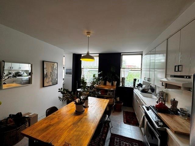 More Photos Of 602 Henry St, Brooklyn Apartments For Sale