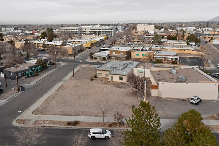 More Photos Of 4204-4206 Lead Ave SE, Albuquerque Office For Sale