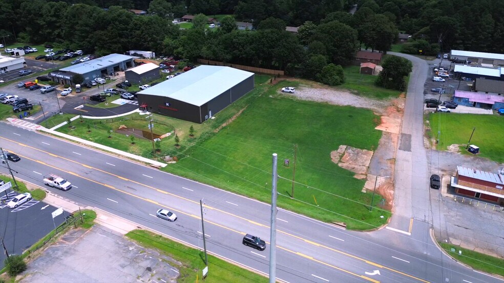Primary Photo Of 4700 Atlanta Hwy, Bogart Land For Sale