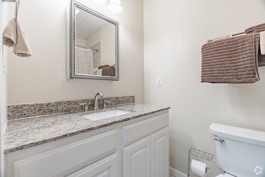 More Photos Of 1912 11th St, Wichita Falls Apartments For Sale